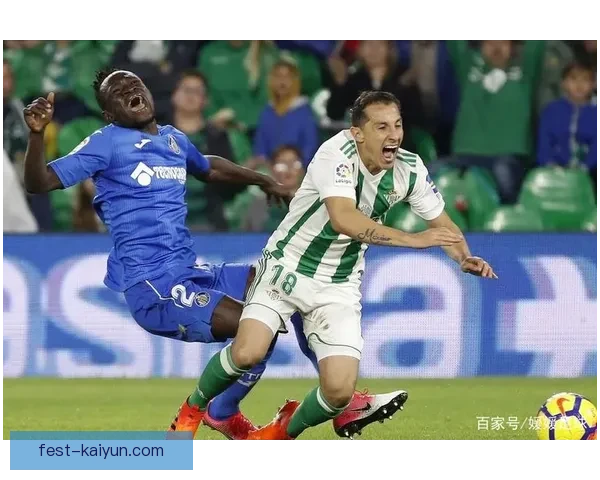 莱斯特城中路渗透表现稳健，球队战术执行力引人注目